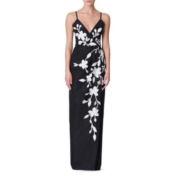 Carolina Herrera size 2 Floral Beaded Embroidered Column Gown Dress Black White - Picture 1 of 16